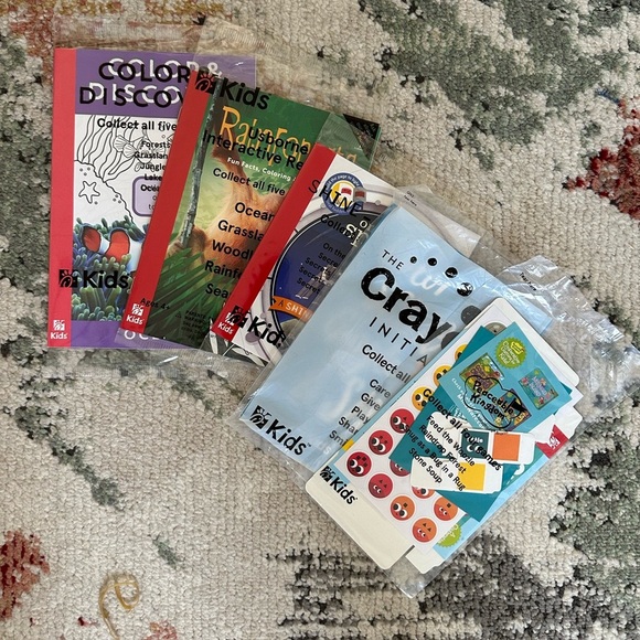 New 5 Children’s Book/Toy Bundle Chic Fil A

Bin basket - Picture 1 of 11